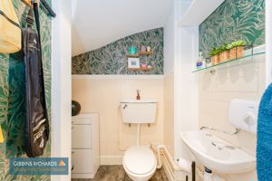 Cloakroom- click for photo gallery